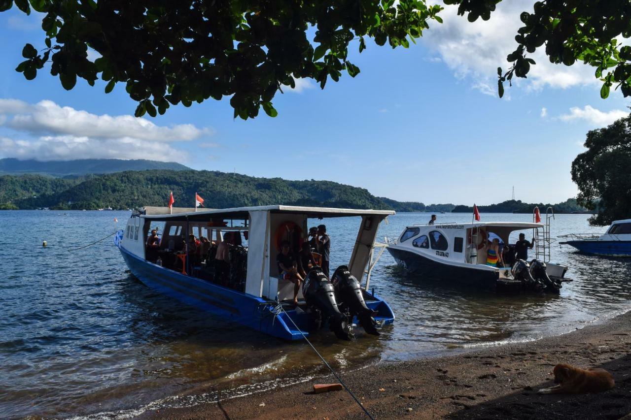 Two Fish Resort Lembeh Bitung Exterior photo