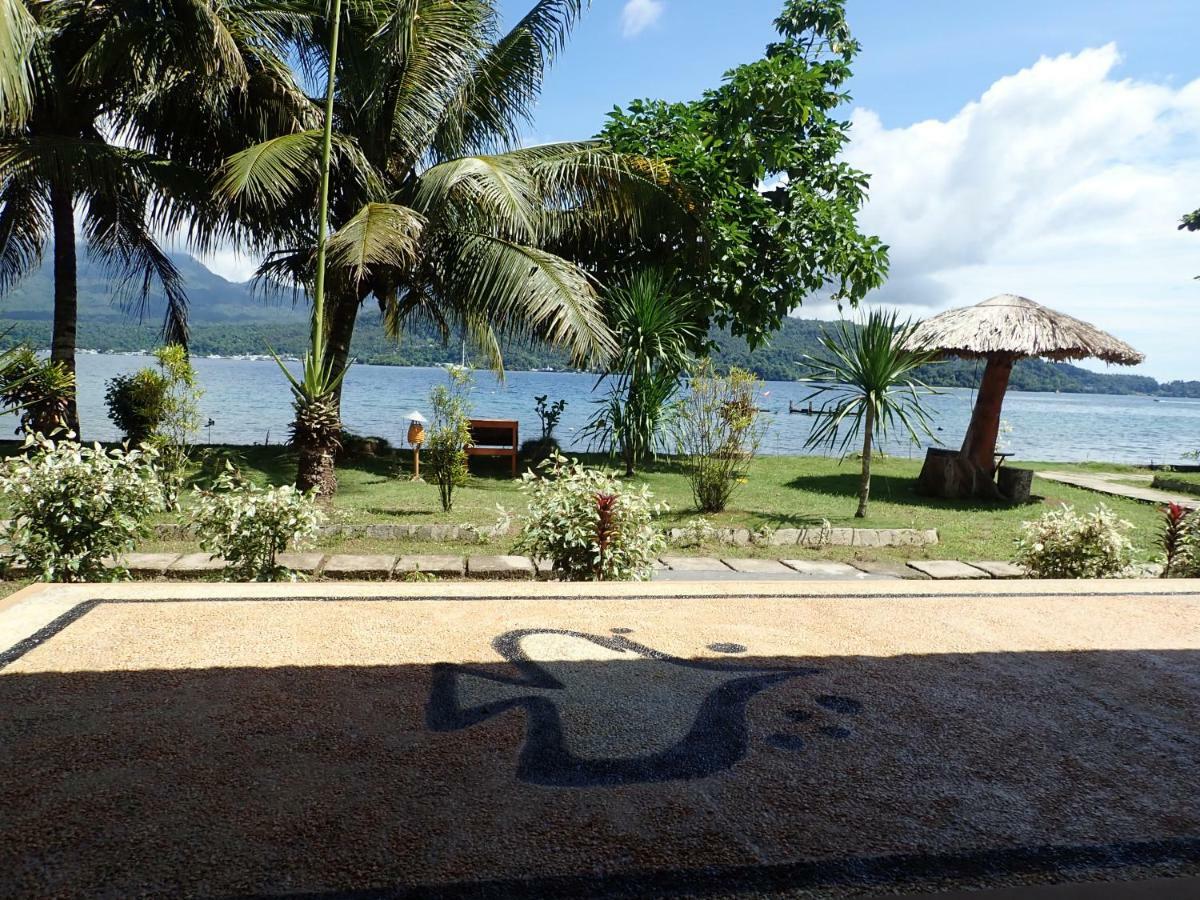 Two Fish Resort Lembeh Bitung Exterior photo
